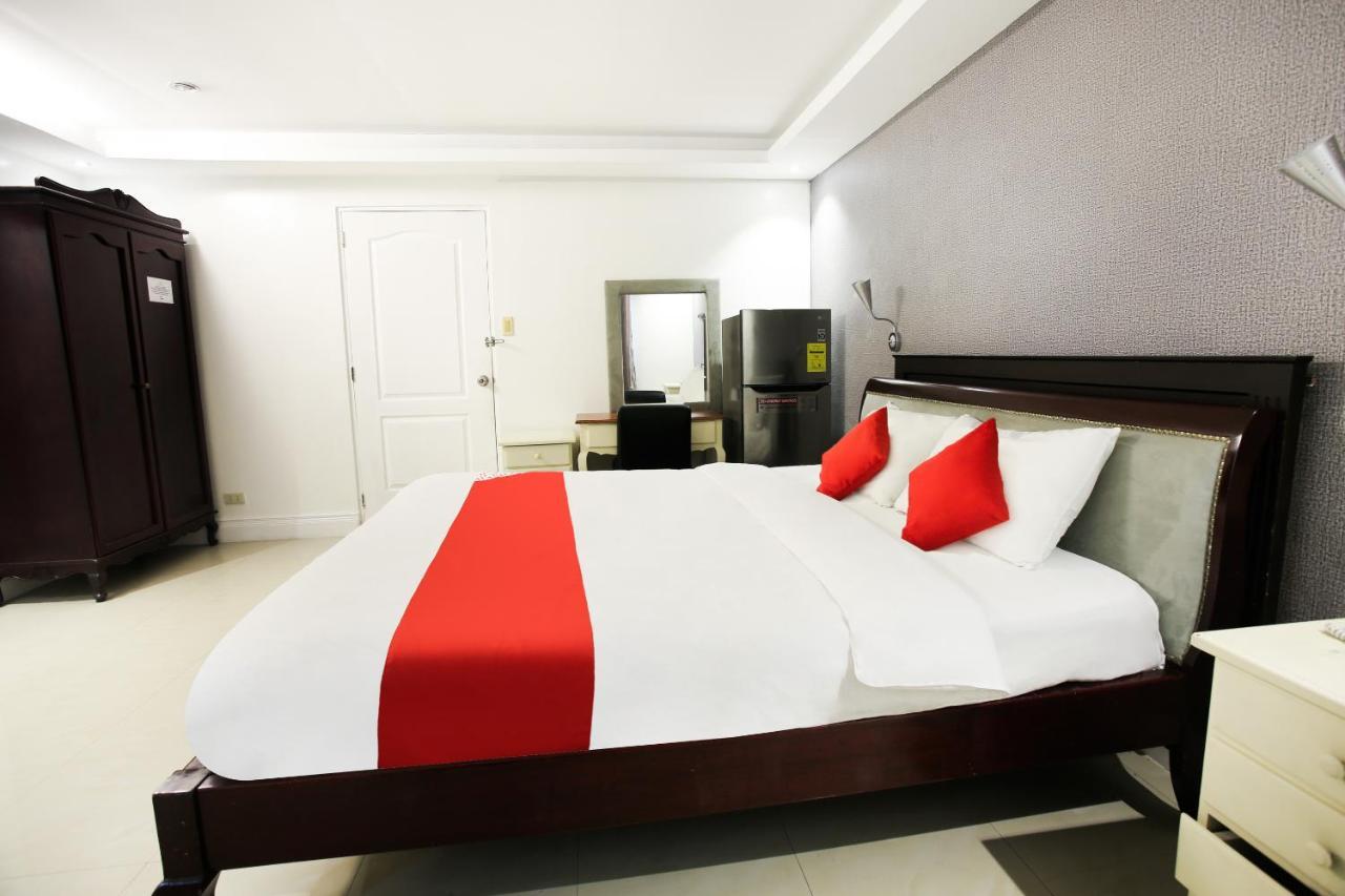 Hotel Euroasia By BLUEBOOKERS Ángeles Exterior foto